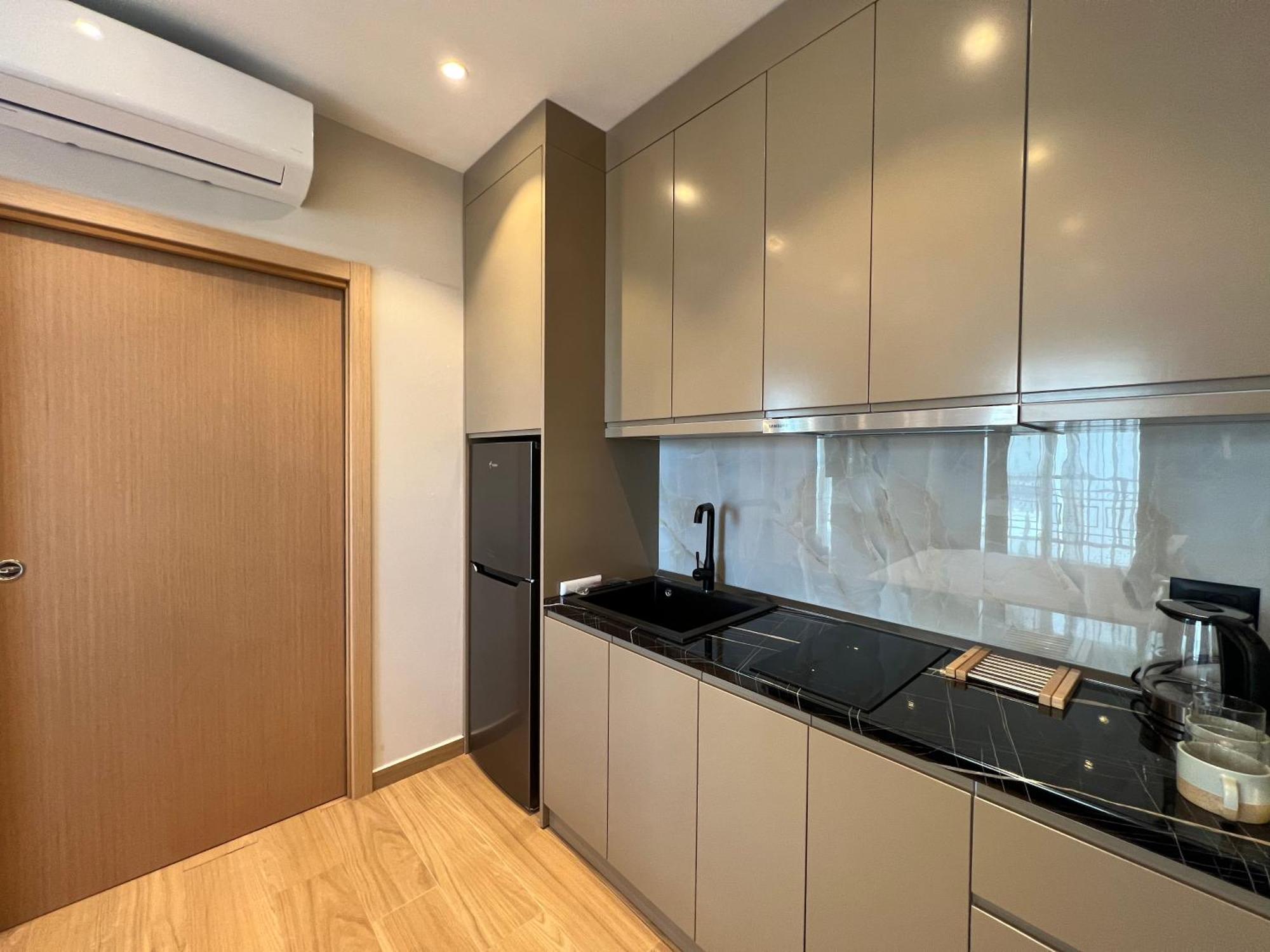 Coastline Luxury Apart Hotel Golem  Luaran gambar